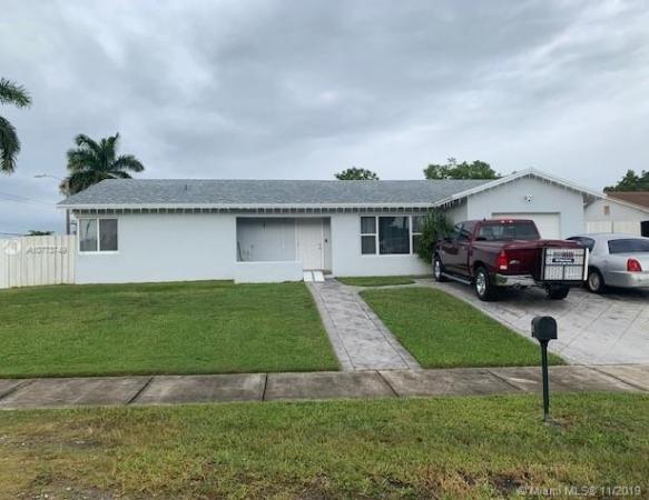 Pine Lake, 11121 SW 162nd, Palmetto Estates, Florida 33157, image 2