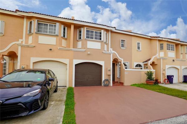 3876 SW 153rd Pl, Unincorporated Dade County, Florida 33185, image 2