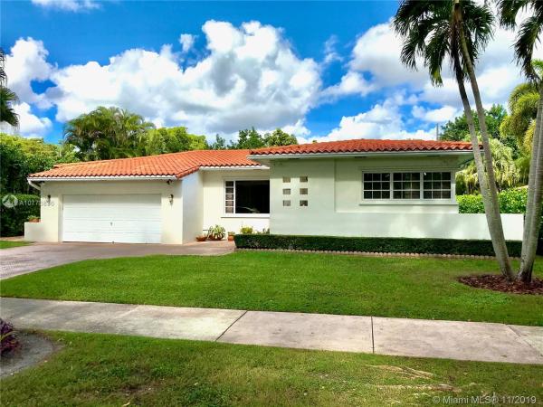 Coral Gables Country Club, 621 Escobar Ave, Coral Gables, Florida 33134, image 2