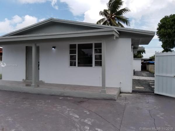 North Miami Highlands, 4450 NW 170th St, Miami Gardens, Florida 33055, image 2