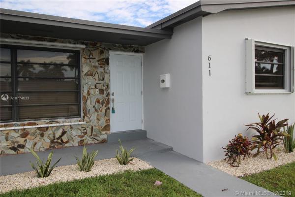 King Robert, 611 NW 17th St, Homestead, Florida 33030, image 2