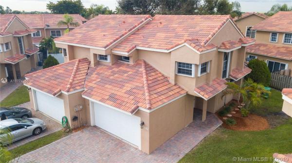 Seville Place, 19182 NW 82nd Cir Ct #29R, Hialeah, Florida 33015, image 2