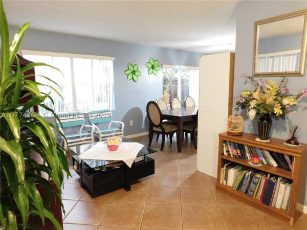 Seagrape Village, 173 NE 12th Ave #173, Homestead, Florida 33030, image 2