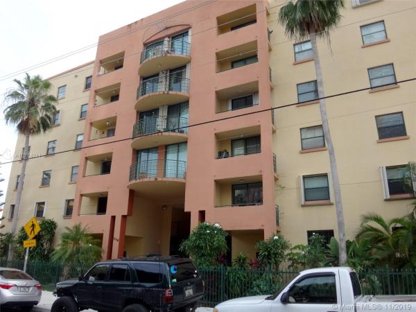 RioPlaza, 546 SW 1st St #309, Miami, Florida 33130, image 2