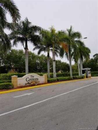 Venetia Groves, 1645 SE 30th St, Homestead, Florida 33035, image 2