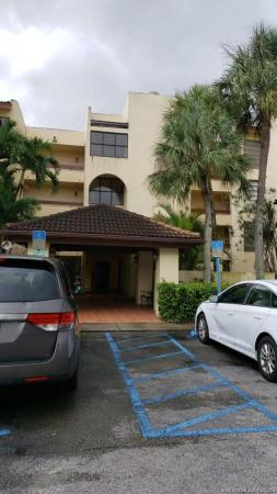 Kenland Bend North, 8860 SW 123rd Ct #K210, The Crossings, Florida 33186, image 2