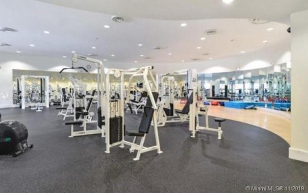 5600 Collins, 5600 Collins Ave #11W, Miami Beach, Florida 33140, image 2
