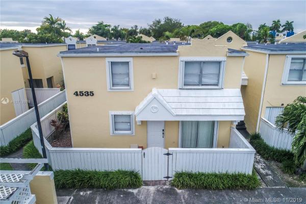 Gables Point, 4535 SW 68th Ct Cir #91, Glenvar Heights, Florida 33155, image 2