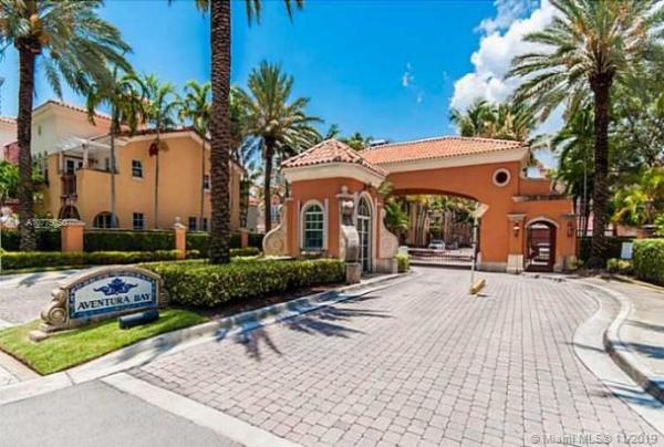 Aventura Bay Townhomes, 18410 NE 30th Ave, Aventura, Florida 33160, image 2
