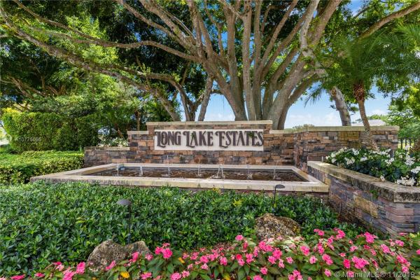 Long Lake Estates, 8208 Twin Lake Dr, Boca Raton, Florida 33496, image 2