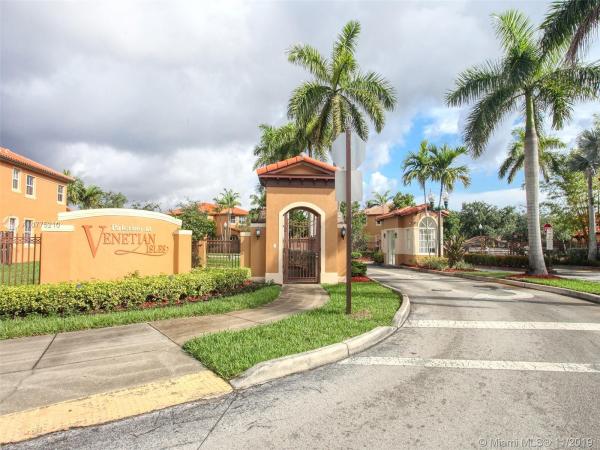 2703 SW 156th Ave, The Hammocks, Florida 33185, image 2