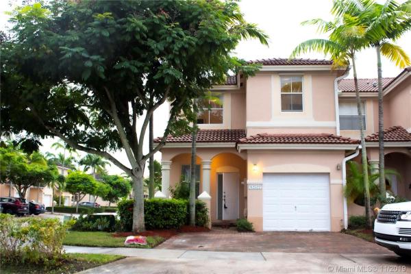 Kendall Breeze South, 12522 SW 124th Ter #12522, Three Lakes, Florida 33186, image 2