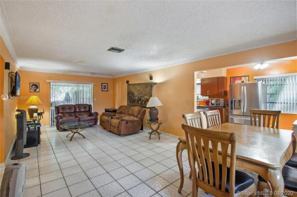 1201 SW 43rd Ave, Unincorporated Dade County, Florida 33134, image 2