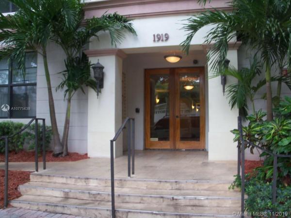 Regent Park At Young Circle, 1919 Van Buren St #505A, Hollywood, Florida 33020, image 2