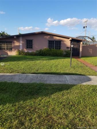 Fontainebleau Gardens, 8251 SW 13th Ter, Westchester, Florida 33144, image 2