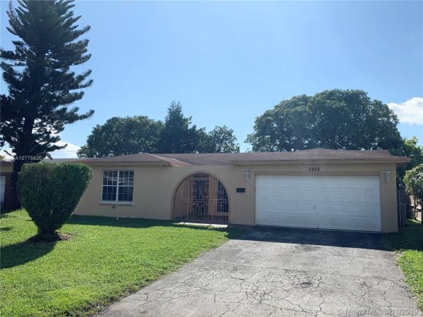 The Knolls, 8424 Windsor Dr, Miramar, Florida 33025, image 2