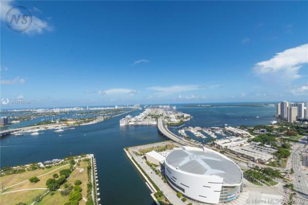 900 Biscayne Bay, 900 Biscayne Blvd #5301, Miami, Florida 33132, image 2