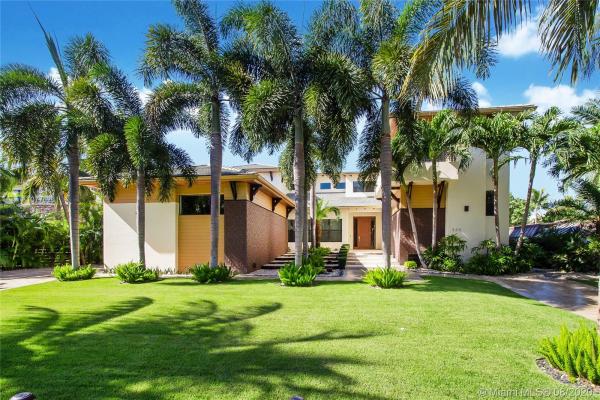 Holiday Colony, 330 Caribbean Rd, Key Biscayne, Florida 33149, image 2