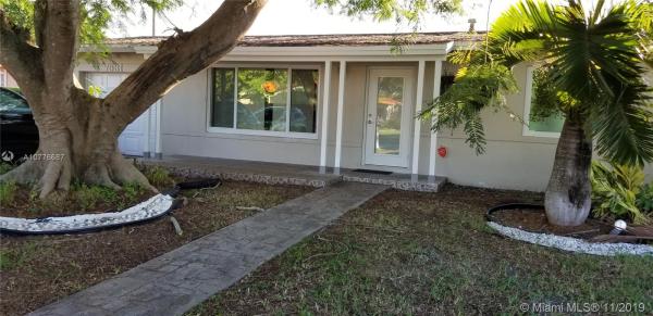 Winston Park, 7531 SW 136th Ave, Kendale Lakes, Florida 33186, image 2