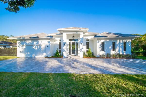 Fairchild Manors, 11409 Nogales St, Coral Gables, Florida 33156, image 2