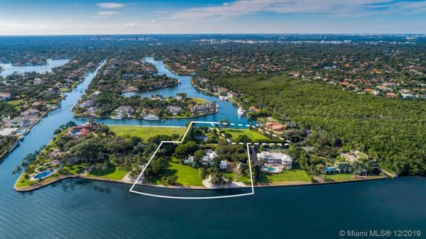 Gables Estates, 21 Casuarina Concourse, Coral Gables, Florida 33143, image 2