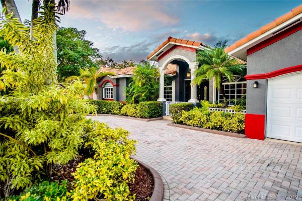 15123 SW 35th Ter, Unincorporated Dade County, Florida 33185, image 2