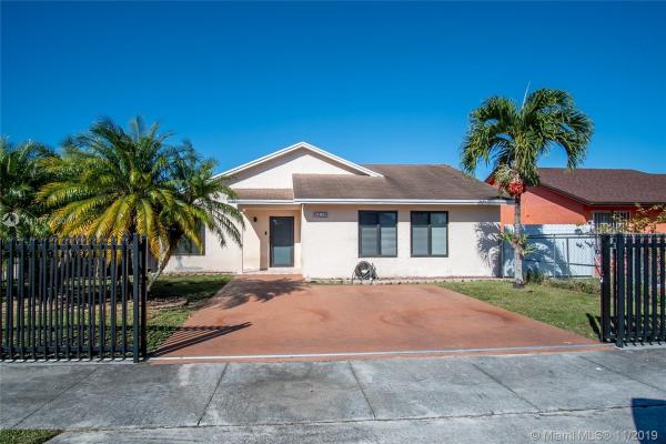 Pine Needles East Homes, 16113 SW 301st Ter, Leisure City, Florida 33033, image 2