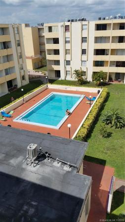 Samari Lake East, 10000 NW 80th Ct #2349, Hialeah Gardens, Florida 33016, image 1
