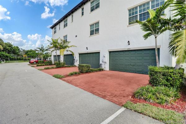 2959 SW 120th Ter, Miramar, Florida 33025, image 2