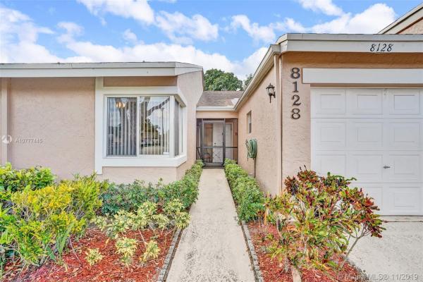 Eastgate At Whisper Walk, 8128 Summerbreeze Ln, Boca Raton, Florida 33496, image 2