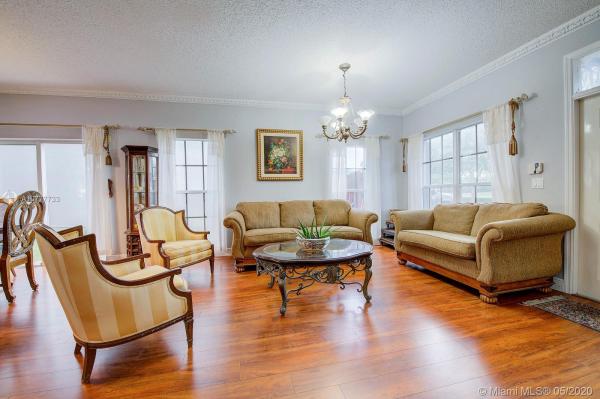 Bonita Lakes, 14019 SW 125th Ave, Three Lakes, Florida 33186, image 2