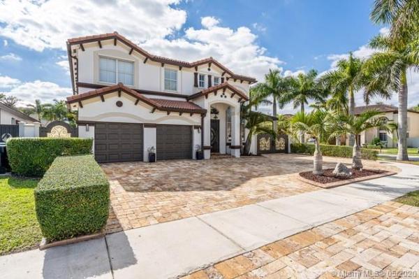 15398 SW 12th Ter, Unincorporated Dade County, Florida 33194, image 2