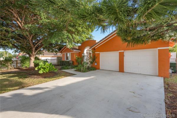 Mandy, 14732 SW 171st Ter, Richmond West, Florida 33187, image 2