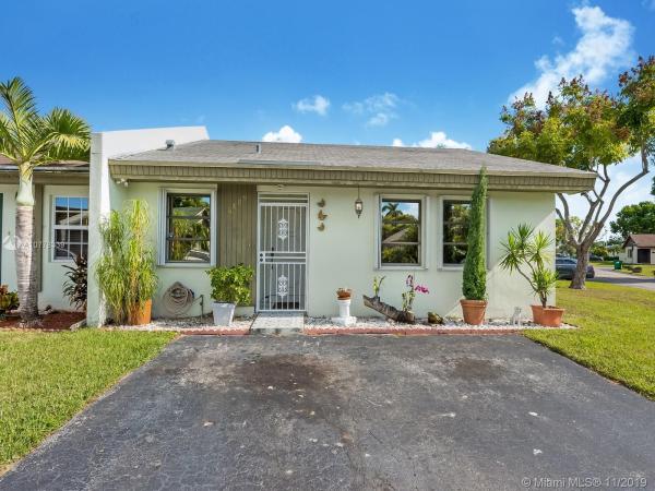 Bent Tree, 5409 SW 139th Ct, Kendale Lakes, Florida 33175, image 2