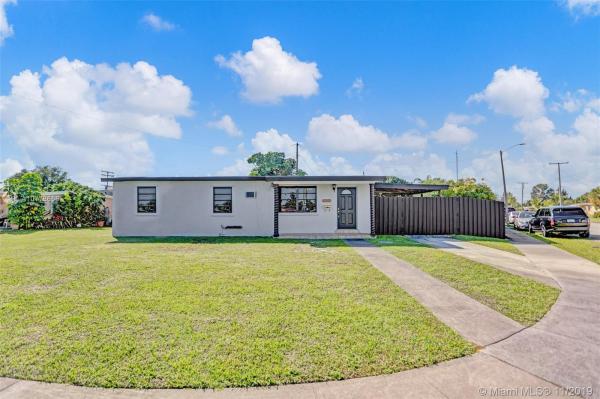 Westwood Lakes Residential, 4800 SW 112th Ave, Westwood Lakes, Florida 33165, image 2