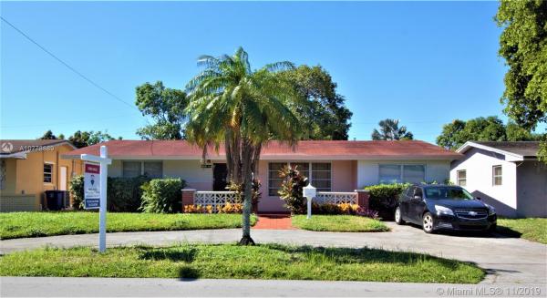 2400 Oleander Dr, Miramar, Florida 33023, image 2