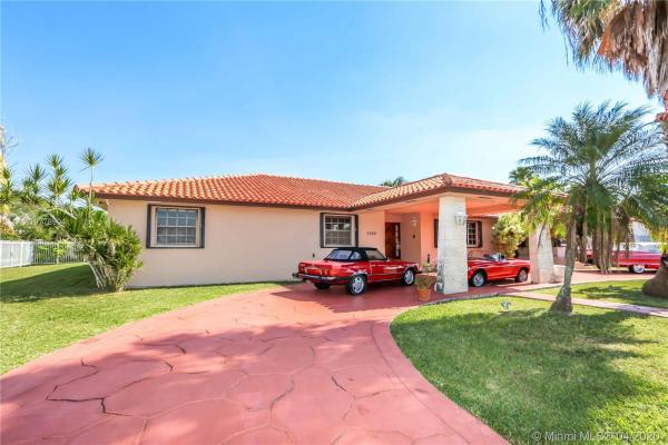 Malivin, 3005 SW 110th Ave, University Park, Florida 33165, image 2
