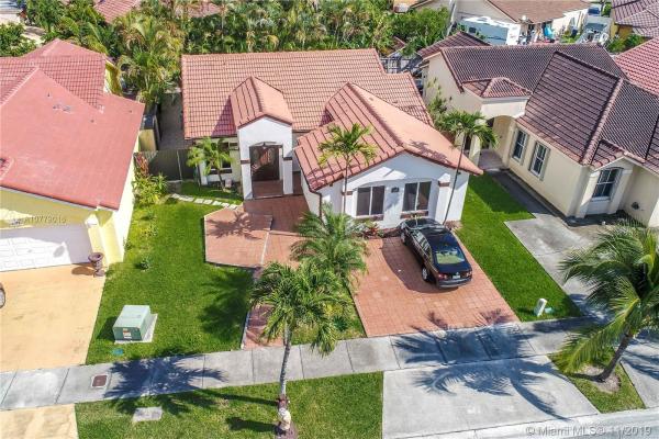 Venezia Homes Estates, 1163 NW 133rd Ct, Tamiami, Florida 33182, image 2