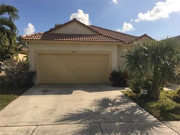 Willow Lake, 2704 Willow Ln, Lauderdale Lakes, Florida 33311, image 2