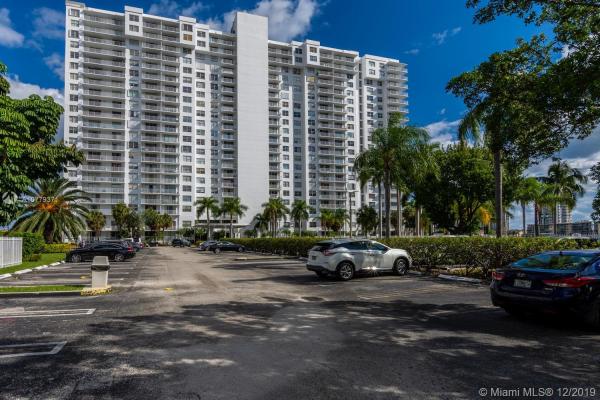 Admirals Port West, 2801 NE 183rd St #105W, Aventura, Florida 33160, image 2