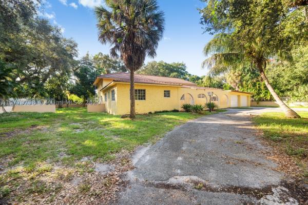 Arch Creek Estates, 1650 NE 144th St, Golden Glades, Florida 33181, image 2