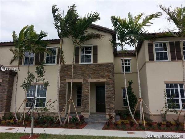Kendall Commons Residential, 16777 SW 96th St #16777, The Hammocks, Florida 33196, image 2