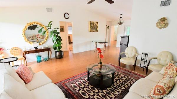 Town & Country Estates, 715 SE 3rd Ct, Dania Beach, Florida 33004, image 1