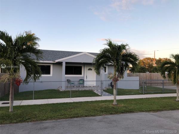 Biscayne Patio Homes, 15001 SW 289th Ter, Leisure City, Florida 33033, image 2