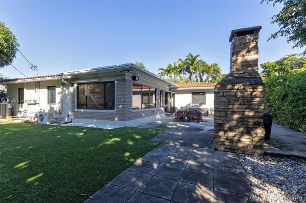 College Heights, 112 NE 111th St, Miami Shores, Florida 33161, image 2