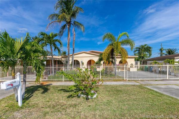 South Miami Heights Residential, 12525 SW 187th Ter, South Miami Heights, Florida 33177, image 2
