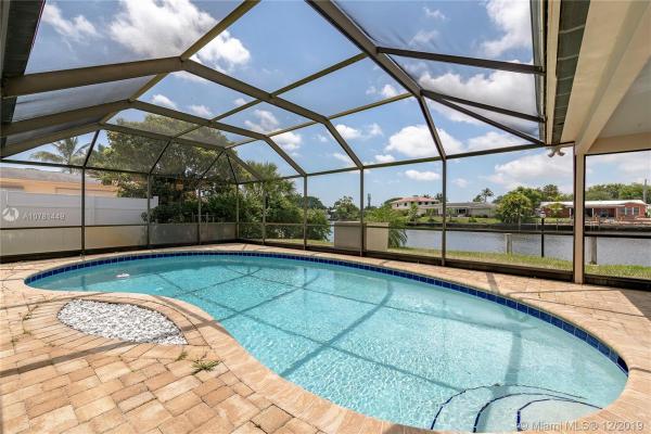 Oakland Boulevard, 1032 NW 30th Ct, Wilton Manors, Florida 33311, image 2