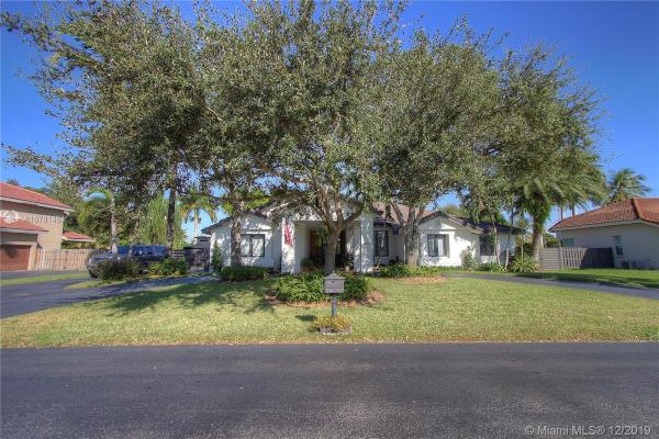 Poinciana Gardens, 11959 SW 72nd Ter, Kendale Lakes, Florida 33183, image 2