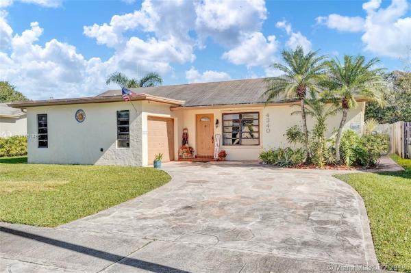 Windward Isle, 4340 NW 116th Ave, Sunrise, Florida 33323, image 2