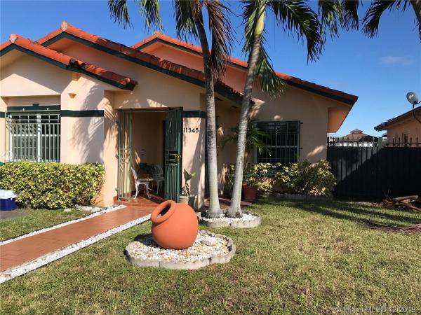 Islas Canarias Homes, 11345 SW 143rd Ct, The Hammocks, Florida 33186, image 2